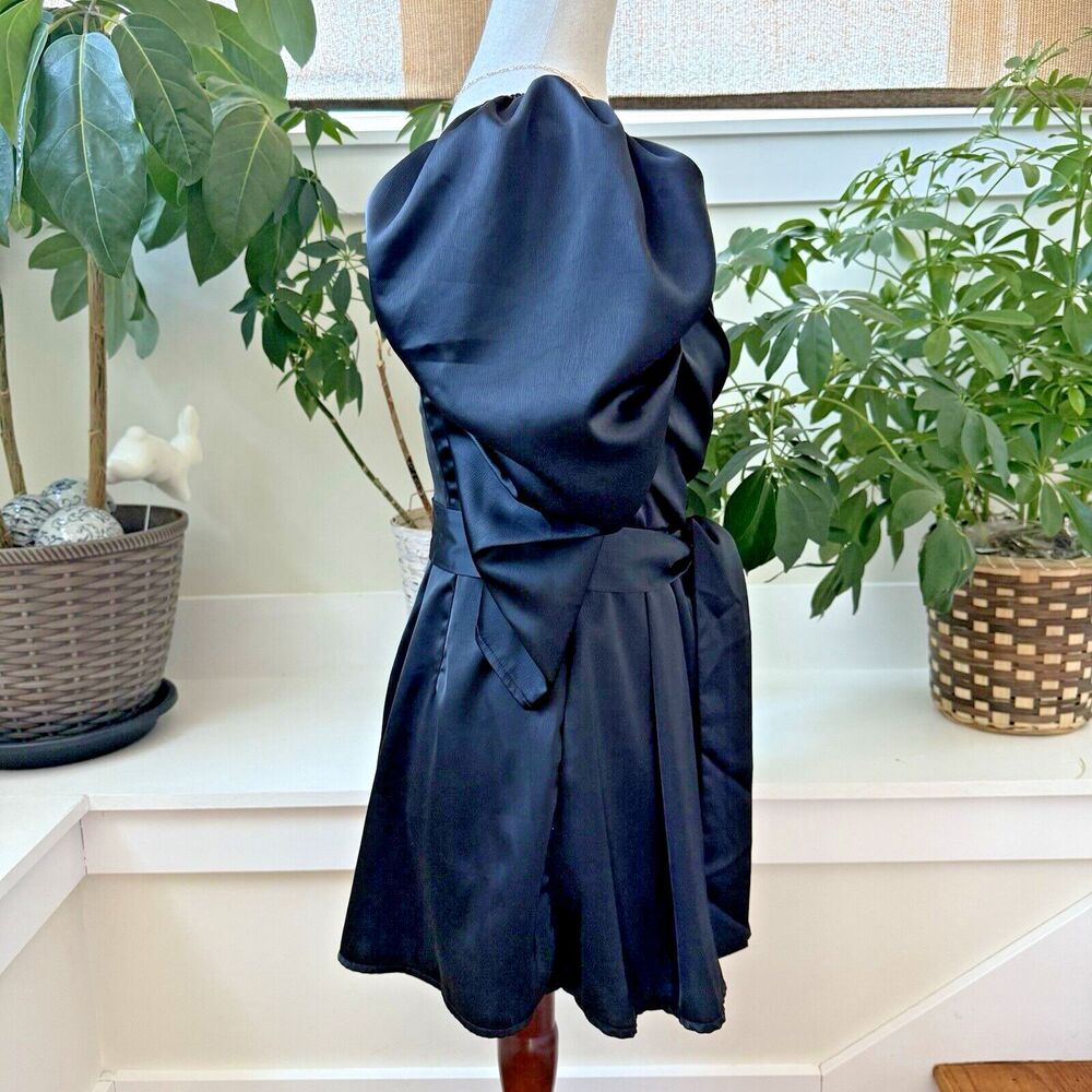 DO+BE Romper Skort Small Black Satin Puff Sleeve‎ Pleated Belted - Picture 4 of 8